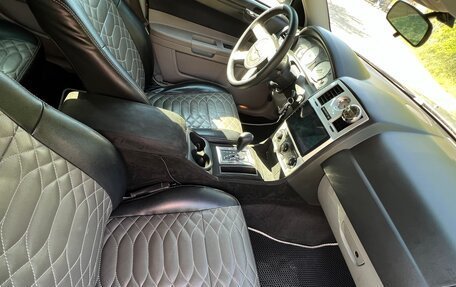 Chrysler 300C II, 2005 год, 1 050 000 рублей, 32 фотография