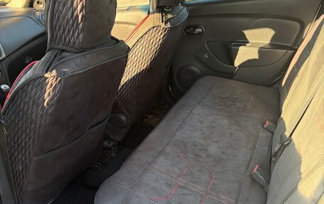 Renault Logan II, 2014 год, 320 000 рублей, 6 фотография