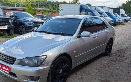 Toyota Altezza, 2004 год, 890 000 рублей, 5 фотография