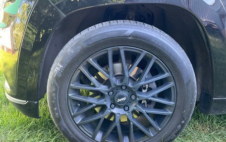 Jeep Grand Cherokee, 2019 год, 5 000 000 рублей, 17 фотография
