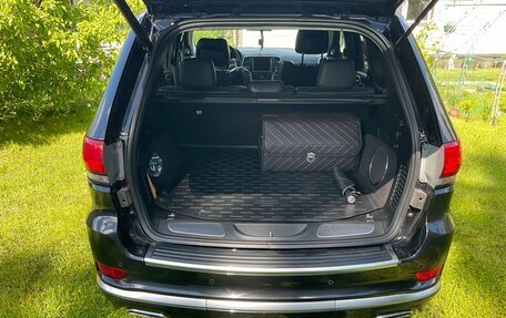 Jeep Grand Cherokee, 2019 год, 5 000 000 рублей, 16 фотография