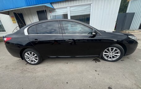 Renault Latitude I, 2011 год, 900 000 рублей, 3 фотография