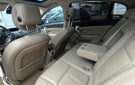 Renault Latitude I, 2011 год, 900 000 рублей, 19 фотография