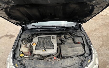 Renault Latitude I, 2011 год, 900 000 рублей, 16 фотография