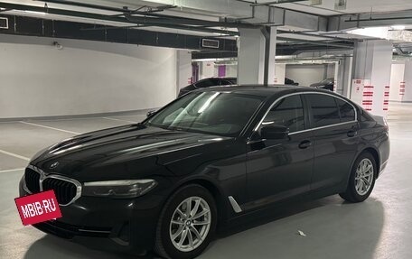 BMW 5 серия, 2020 год, 3 050 000 рублей, 8 фотография