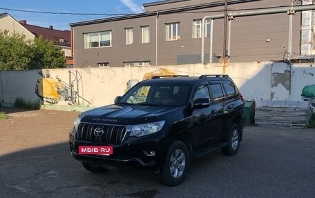Toyota Land Cruiser Prado 150 рестайлинг 2, 2019 год, 6 300 000 рублей, 4 фотография