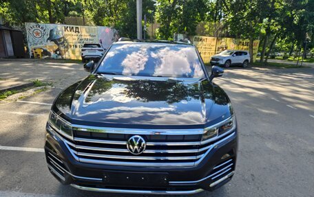 Volkswagen Touareg III, 2022 год, 7 800 000 рублей, 2 фотография
