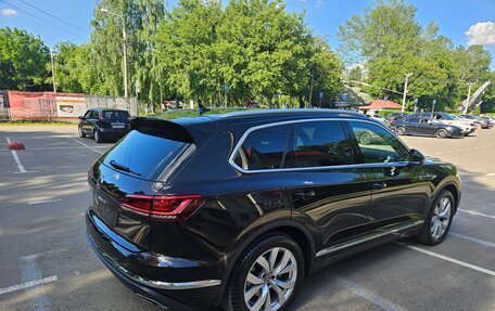 Volkswagen Touareg III, 2022 год, 7 800 000 рублей, 4 фотография