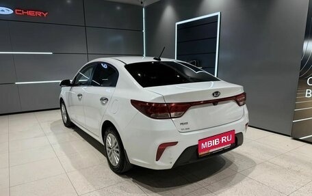 KIA Rio IV, 2020 год, 1 580 000 рублей, 3 фотография