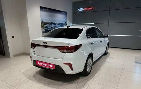 KIA Rio IV, 2020 год, 1 580 000 рублей, 5 фотография