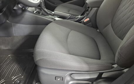 Toyota Corolla, 2019 год, 1 699 000 рублей, 10 фотография