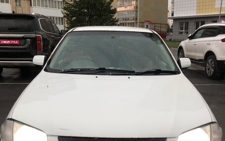 Mazda Familia, 1999 год, 170 000 рублей, 1 фотография