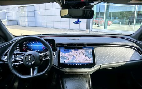 Mercedes-Benz E-Класс, 2024 год, 7 900 000 рублей, 12 фотография