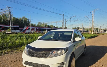 KIA Rio III рестайлинг, 2014 год, 550 000 рублей, 2 фотография