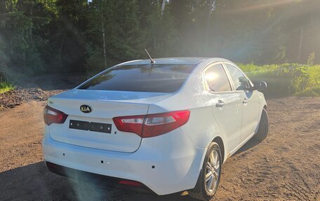 KIA Rio III рестайлинг, 2014 год, 550 000 рублей, 3 фотография