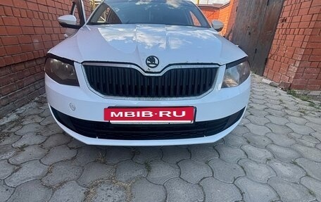 Skoda Octavia, 2015 год, 820 000 рублей, 2 фотография