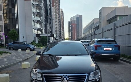 Volkswagen Passat B6, 2008 год, 640 000 рублей, 2 фотография