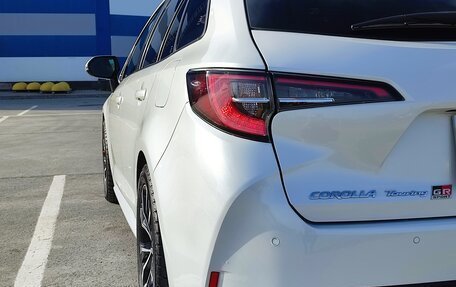 Toyota Corolla, 2022 год, 1 850 000 рублей, 4 фотография
