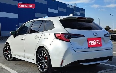 Toyota Corolla, 2022 год, 1 850 000 рублей, 2 фотография