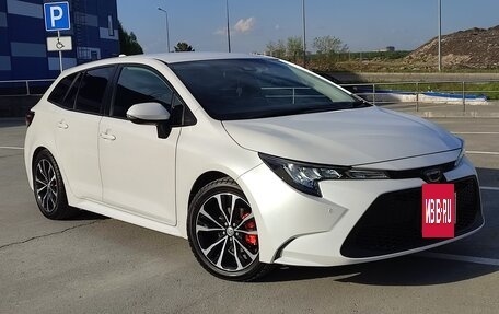 Toyota Corolla, 2022 год, 1 850 000 рублей, 6 фотография