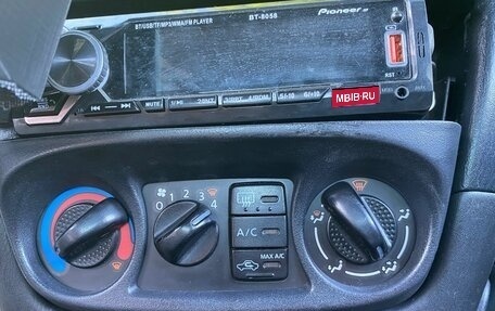 Nissan Almera, 2004 год, 249 000 рублей, 11 фотография