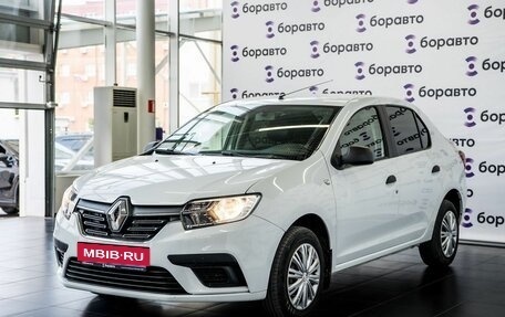 Renault Logan II, 2018 год, 910 000 рублей, 2 фотография