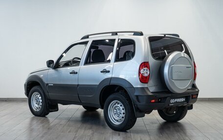Chevrolet Niva I рестайлинг, 2012 год, 599 000 рублей, 2 фотография