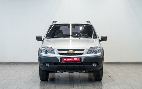 Chevrolet Niva I рестайлинг, 2012 год, 599 000 рублей, 3 фотография