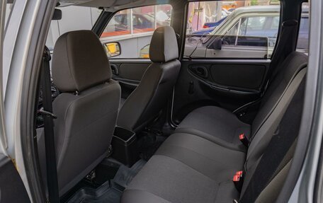 Chevrolet Niva I рестайлинг, 2012 год, 599 000 рублей, 11 фотография