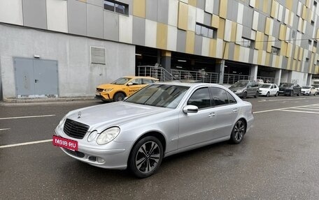 Mercedes-Benz E-Класс, 2002 год, 630 000 рублей, 2 фотография