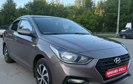 Hyundai Solaris II рестайлинг, 2019 год, 1 400 000 рублей, 3 фотография