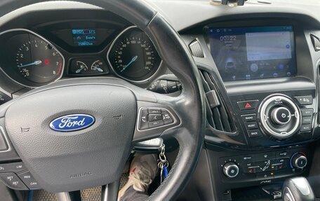Ford Focus III, 2016 год, 750 000 рублей, 3 фотография