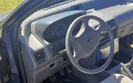 Mitsubishi Space Wagon III, 1993 год, 240 000 рублей, 5 фотография