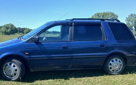 Mitsubishi Space Wagon III, 1993 год, 240 000 рублей, 3 фотография