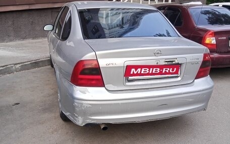 Opel Vectra B рестайлинг, 2000 год, 135 000 рублей, 2 фотография