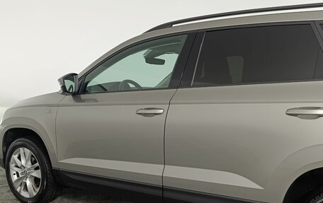 Skoda Karoq I, 2021 год, 2 380 000 рублей, 19 фотография