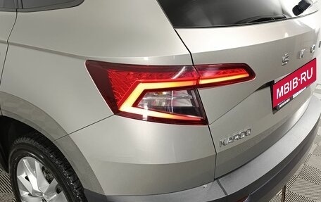 Skoda Karoq I, 2021 год, 2 380 000 рублей, 18 фотография