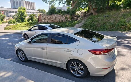Hyundai Elantra VI рестайлинг, 2018 год, 1 720 000 рублей, 4 фотография
