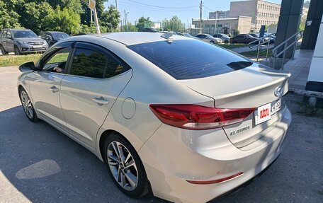 Hyundai Elantra VI рестайлинг, 2018 год, 1 720 000 рублей, 12 фотография