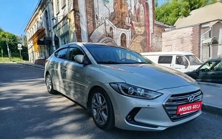 Hyundai Elantra VI рестайлинг, 2018 год, 1 720 000 рублей, 8 фотография