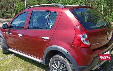 Renault Sandero I, 2014 год, 550 000 рублей, 4 фотография