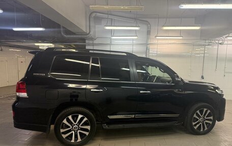 Toyota Land Cruiser 200, 2018 год, 8 000 000 рублей, 8 фотография