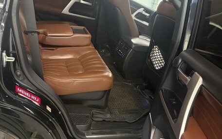 Toyota Land Cruiser 200, 2018 год, 8 000 000 рублей, 7 фотография