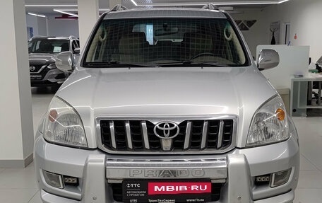 Toyota Land Cruiser Prado 120 рестайлинг, 2003 год, 1 808 000 рублей, 2 фотография