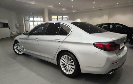 BMW 5 серия, 2021 год, 4 530 000 рублей, 4 фотография
