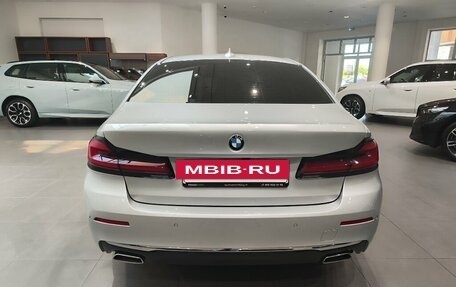 BMW 5 серия, 2021 год, 4 530 000 рублей, 5 фотография