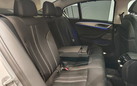 BMW 5 серия, 2021 год, 4 530 000 рублей, 16 фотография