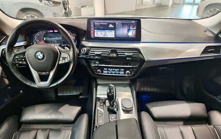 BMW 5 серия, 2021 год, 4 530 000 рублей, 20 фотография