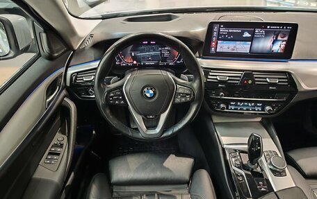 BMW 5 серия, 2021 год, 4 530 000 рублей, 21 фотография