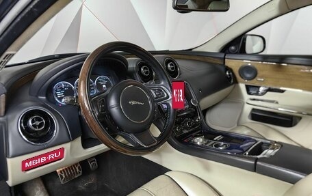 Jaguar XJ IV (X351), 2013 год, 1 925 000 рублей, 18 фотография